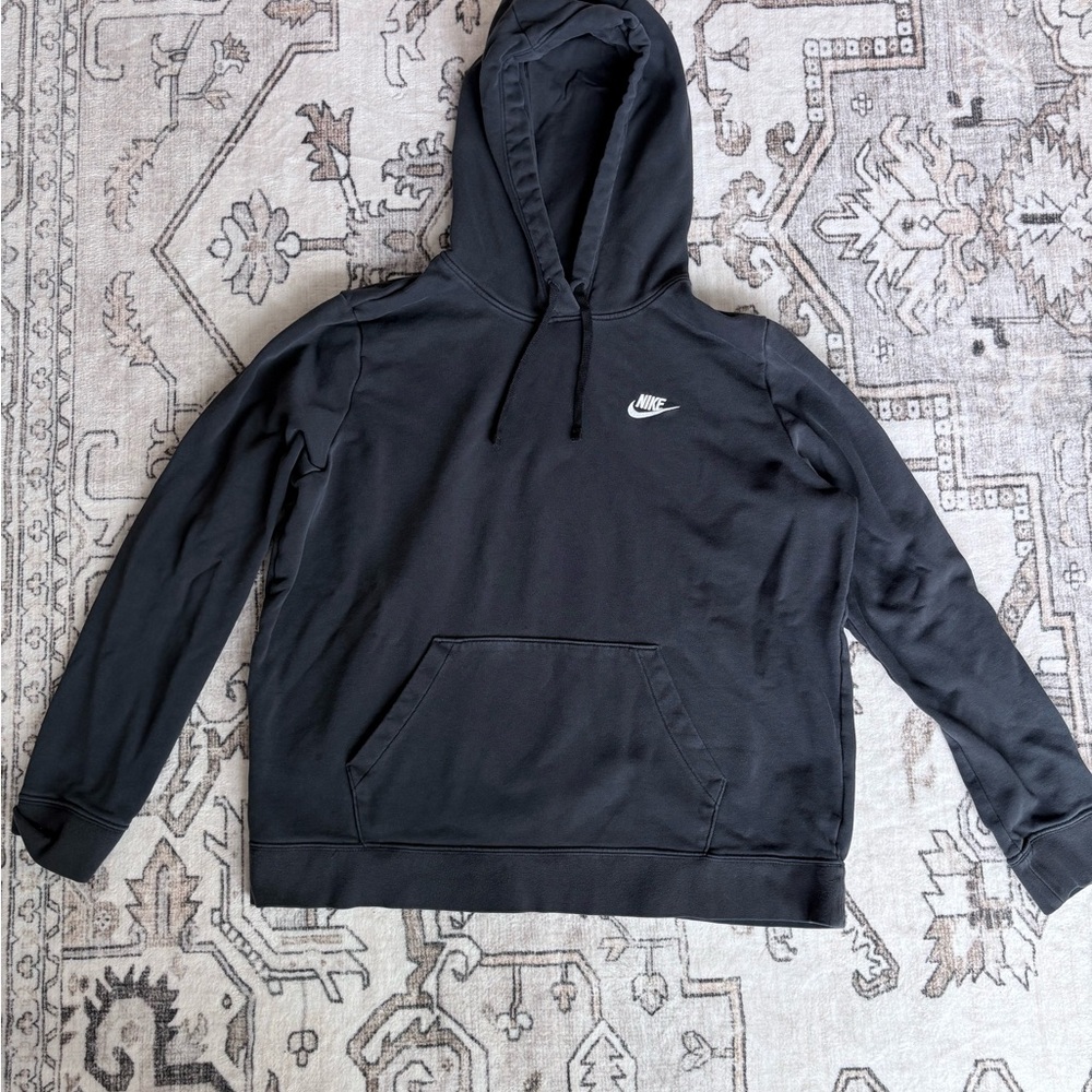 Nike Black Hoodie Sweater